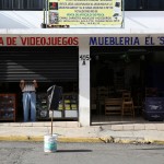 Luis opens the shop on Hidalgo Street in Tenancingo. Hidalgo used to be the main thoroughfare of town, a fact that Luis attributes to the decline of his chair business.